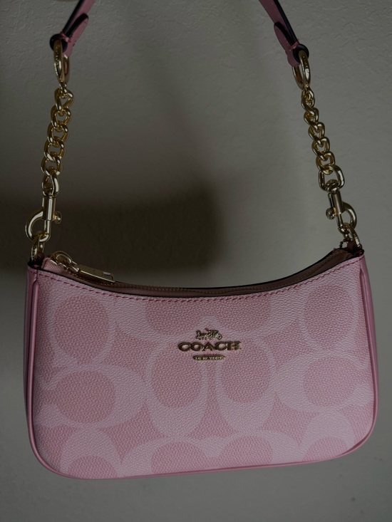 Coach Handbags - Coach Pink Signature Chain Shoulder Bag with Gold Hardware